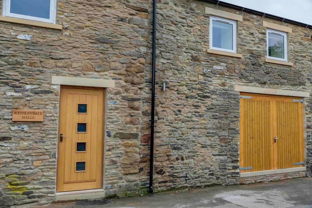 Wensleydale Halls レイバーン エクステリア 写真