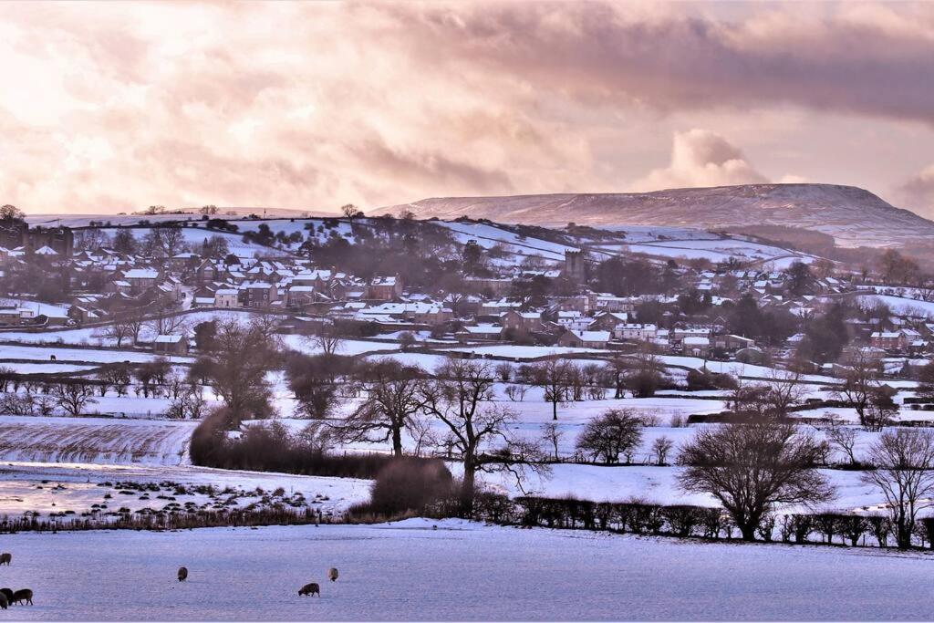 Wensleydale Halls レイバーン エクステリア 写真