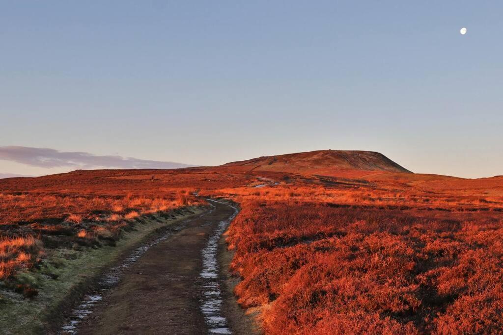 Wensleydale Halls レイバーン エクステリア 写真